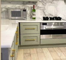 Lade das Bild in den Galerie-Viewer, Getäfelte Schubladenfronten – 2 Zoll