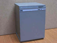 Lade das Bild in den Galerie-Viewer, Unterbau-Kühlschranköffnung – Silber