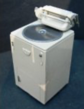 Lade das Bild in den Galerie-Viewer, Waschmaschine 1940er/50er Jahre – KIT 
