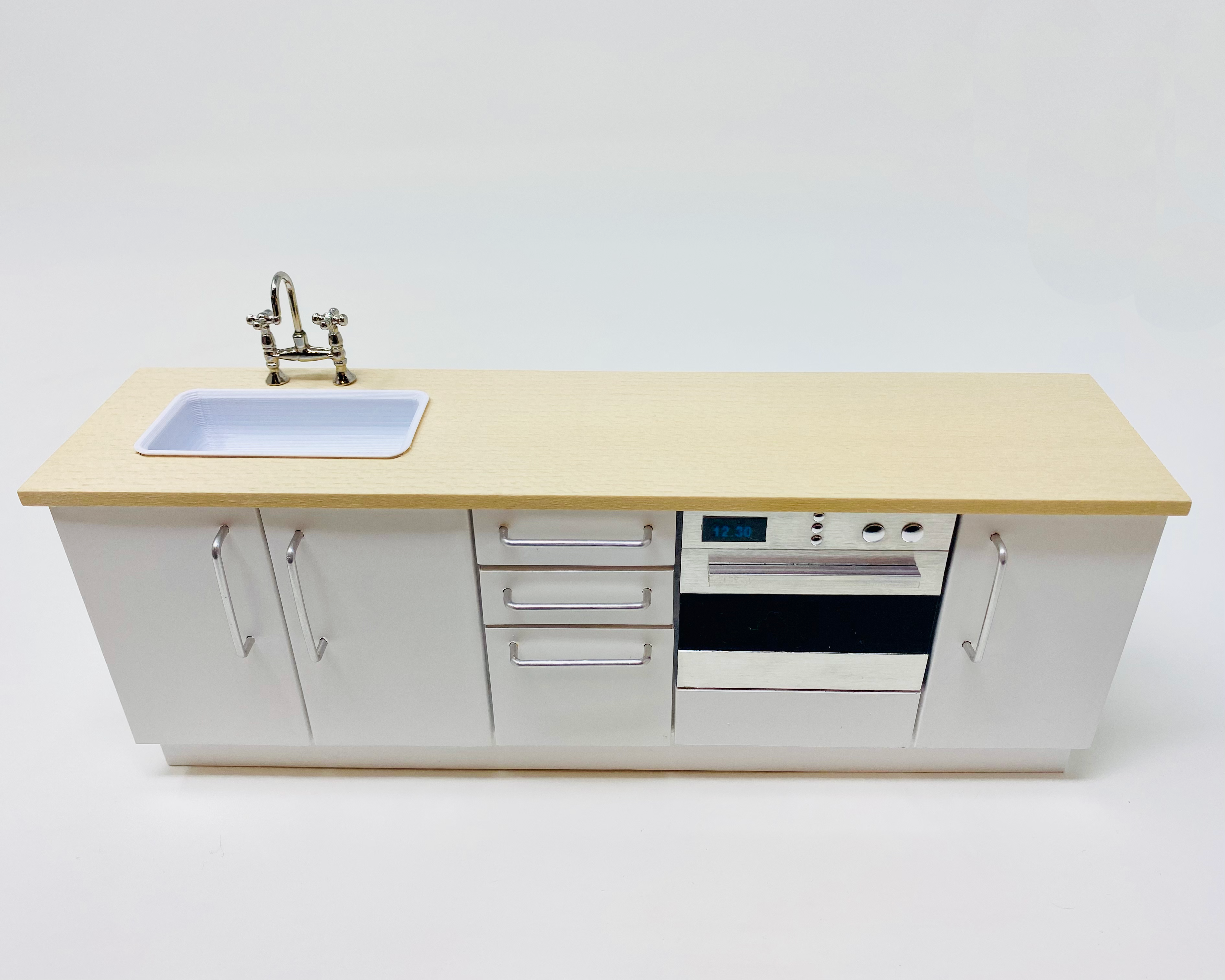 Straight Kitchen Kit Opening – ELF Miniatures